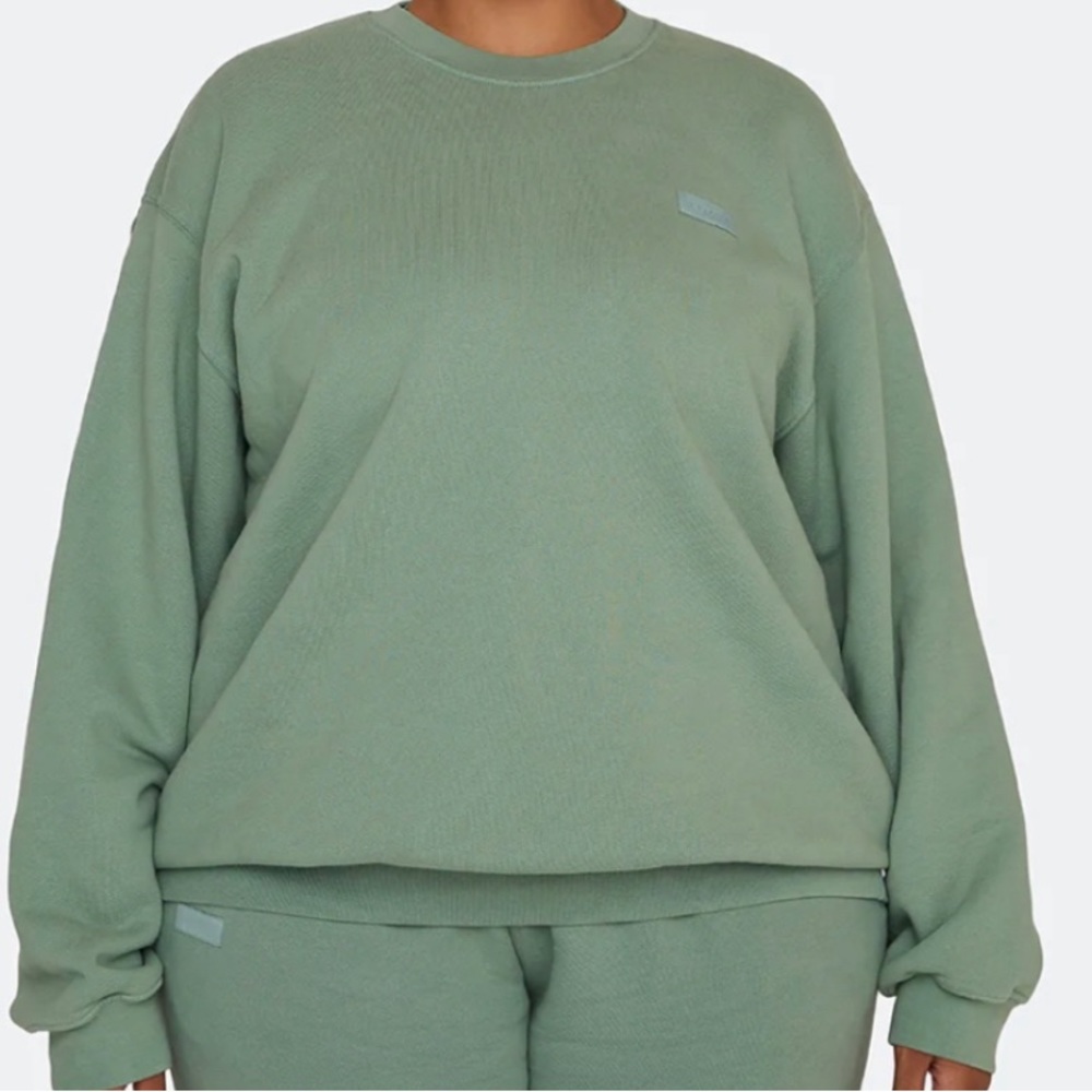 SET ACTIVE crewneck in meadow